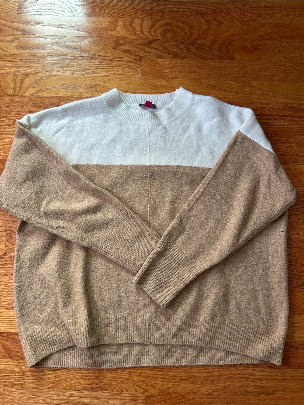 Vince Camuto Women's Two-Tone Crewneck Sweater — White & Beige